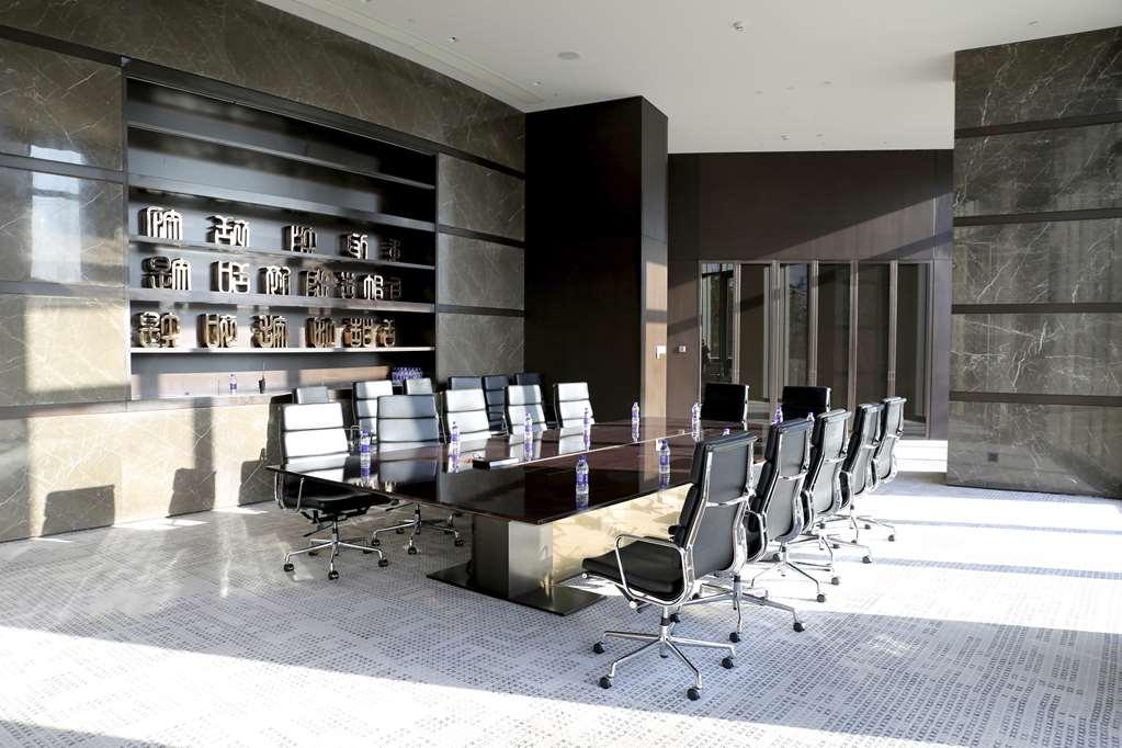 Nuo Hotel 5*